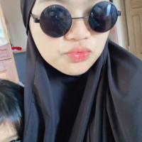 Luh Putu Laksmi Wardani Dapat Saldo Pulsa Gratis