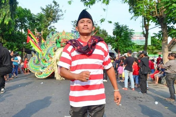 Agen Portal Pulsa Ahmad Ubaidillah: Amanah